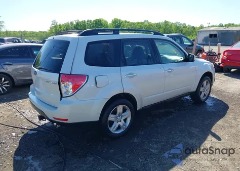 2010 Subaru Forester 2.5X Premium from USA, damaged, VIN JF2SH6CC1AH774482